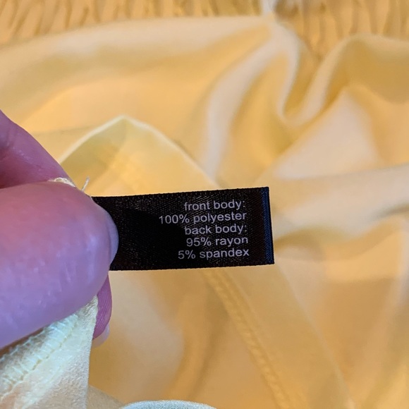 The Limited Smocked Tank/Shell - Picture 5 of 5